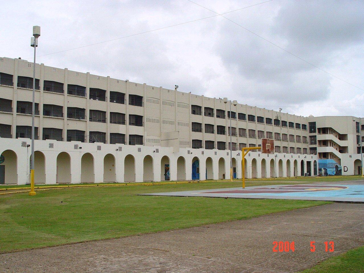 Antigua Penitenciaría Estatal de Río Piedras - Oso Blanco - San Juan (Río Piedras) - 2004 00019